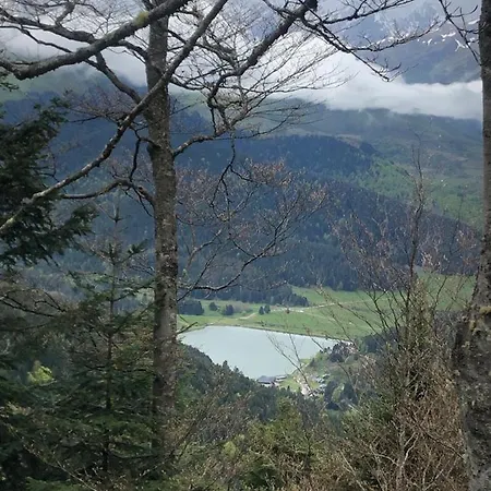 3è étage à St-marie-de-campan *